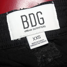 Load image into Gallery viewer, BDG black denim mini skirt (XXS)
