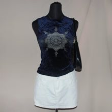 Load image into Gallery viewer, Velvet printed tank (S)
