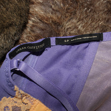 Load image into Gallery viewer, Purple laced cropped corset (S)
