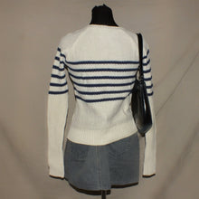 Load image into Gallery viewer, Tommy Hilfiger knitted beige stripped heart sweater (XS)
