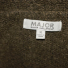 Load image into Gallery viewer, Olive green velvet type cardigan (M)
