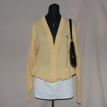 Load image into Gallery viewer, Lacoste oversized yellow V-neck cardigan (M/L)
