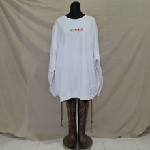 Load image into Gallery viewer, GYMSHARK white embroidered logo sweater (XXL)
