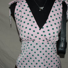 Load image into Gallery viewer, Pink and green polka dot wrap tank (M)
