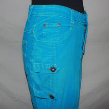 Load image into Gallery viewer, Teal blue buttoned design flared denim long skirt (XS)
