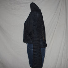 Load image into Gallery viewer, Fish neck patterned black top
