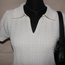 Load image into Gallery viewer, Knitted collard white top (M)
