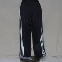 Load image into Gallery viewer, Adidas capri Y2k joggers (S)
