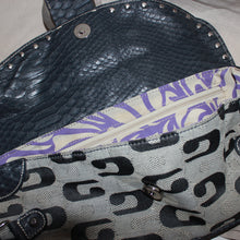Load image into Gallery viewer, Vintage Guess monogram shoulder bag
