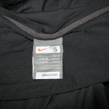 Load image into Gallery viewer, Nike vintage long sleeve (S/M)
