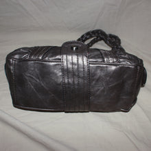 Load image into Gallery viewer, Vintage Guess metallic logo shoulder bag
