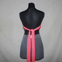 Load image into Gallery viewer, Sequenced coral strapless wrap top (S/M)
