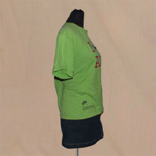 Load image into Gallery viewer, Vintage Nike graphic green tee (S)
