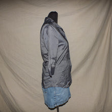 Load image into Gallery viewer, Metallic collared polo long sleeves (S)
