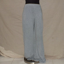 Load image into Gallery viewer, PrettyLittleThing gray sweats (S)
