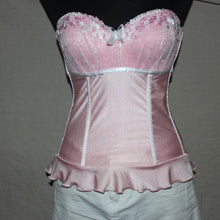 Load image into Gallery viewer, Laced pink coquette patterned corset (M)
