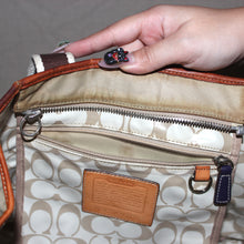 Load image into Gallery viewer, Vintage Coach hampton nylon small Bag
