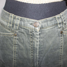 Load image into Gallery viewer, Olive green flared denim jeans (W28)

