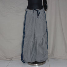 Load image into Gallery viewer, Vintage Nike balloon joggers (XL)
