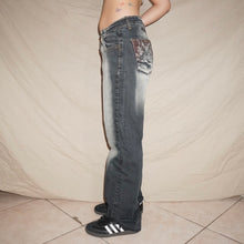 Load image into Gallery viewer, Miss O&amp;Y light washed black denim jeans (W29)
