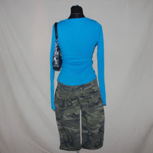 Load image into Gallery viewer, Kookai blue v-cut top (S)
