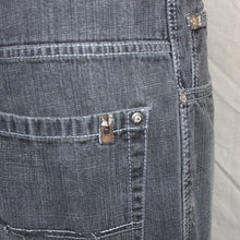 Load image into Gallery viewer, Southpole black denim washed high rise pants (W29)

