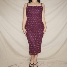 Load image into Gallery viewer, Floral maroon box cut midi dress (S)
