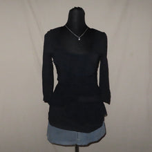 Load image into Gallery viewer, Portmans ruffled black top (S)
