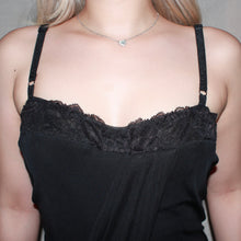 Load image into Gallery viewer, Vintage D&amp;G by Dolce and Gabanna (S/M)
