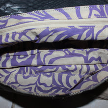 Load image into Gallery viewer, Vintage Guess monogram shoulder bag
