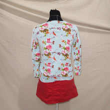 Load image into Gallery viewer, Floral mint color cardigan (XS)
