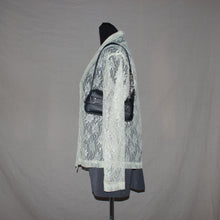 Load image into Gallery viewer, Yellow laced detachable long sleeves (M)
