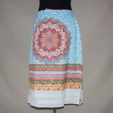 Load image into Gallery viewer, Amour by Love graphic midi skirt (S/M)
