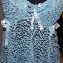 Load image into Gallery viewer, Baby blue laced puff nightie (S)
