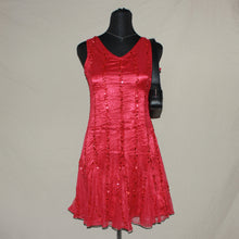 Load image into Gallery viewer, Blush by Us Angels sequence midi dress (XXS)
