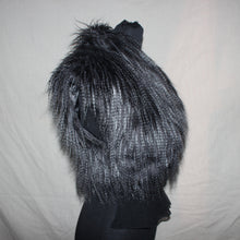 Load image into Gallery viewer, Gray Fur vest (S)
