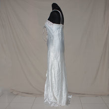 Load image into Gallery viewer, Vintage Victoria's Secret off white slip dress (S)
