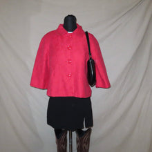 Load image into Gallery viewer, Cropped red vintage jacket (L)
