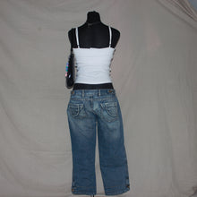 Load image into Gallery viewer, Camaieu denim capris (W26)
