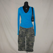 Load image into Gallery viewer, Kookai blue v-cut top (S)
