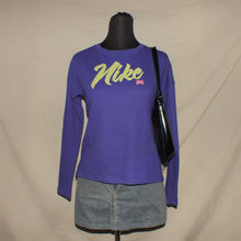 Load image into Gallery viewer, Vintage Nike purple long sleeves (S)
