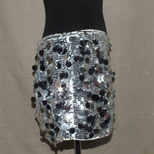 Load image into Gallery viewer, Silver sequenced mini skirt (M)
