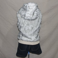 Load image into Gallery viewer, Black and white pattern fur zip up hooded vest (S)
