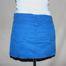 Load image into Gallery viewer, Blue mini denim skirt (W27)
