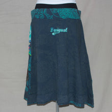 Load image into Gallery viewer, Desigiual midi skirt (L)
