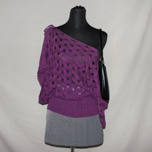 Load image into Gallery viewer, CKM purple knitted off-shoulder top (M)
