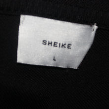 Load image into Gallery viewer, Smeike off shoulder black top (S)
