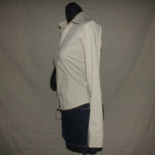 Load image into Gallery viewer, Beige collared body tight polo (S)
