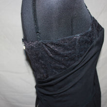 Load image into Gallery viewer, Vintage D&amp;G by Dolce and Gabanna (S/M)

