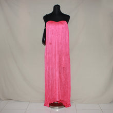 Load image into Gallery viewer, Pink crinkle tube maxi dress (M)
